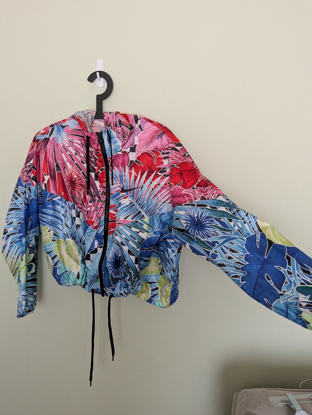 Nike Tropical Colorful Floral Windbreaker Jacket Hooded Full Zip Size Large